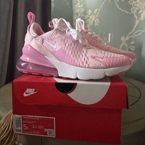 Nike Air Max 270 Pink